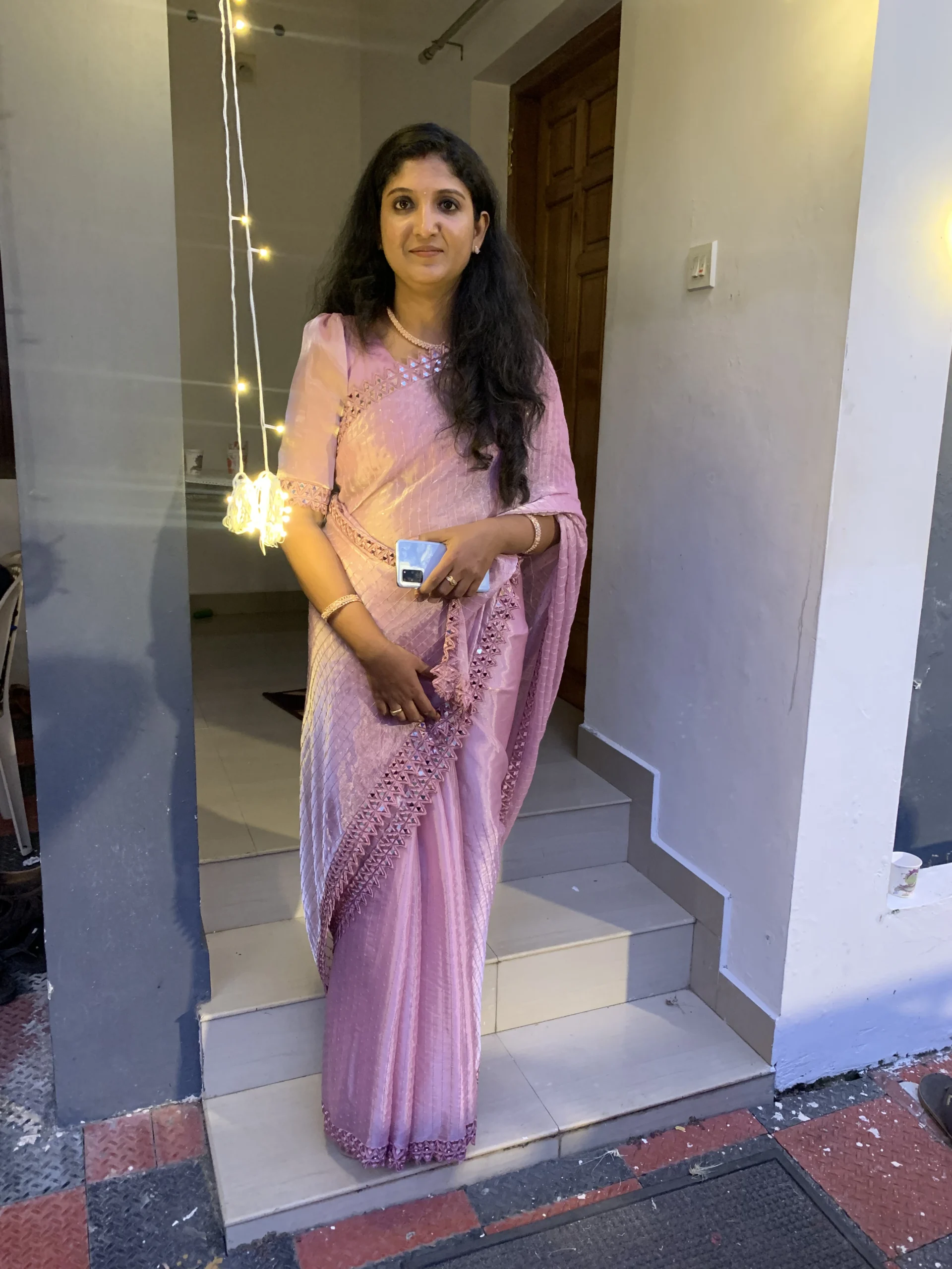organza pink saree look